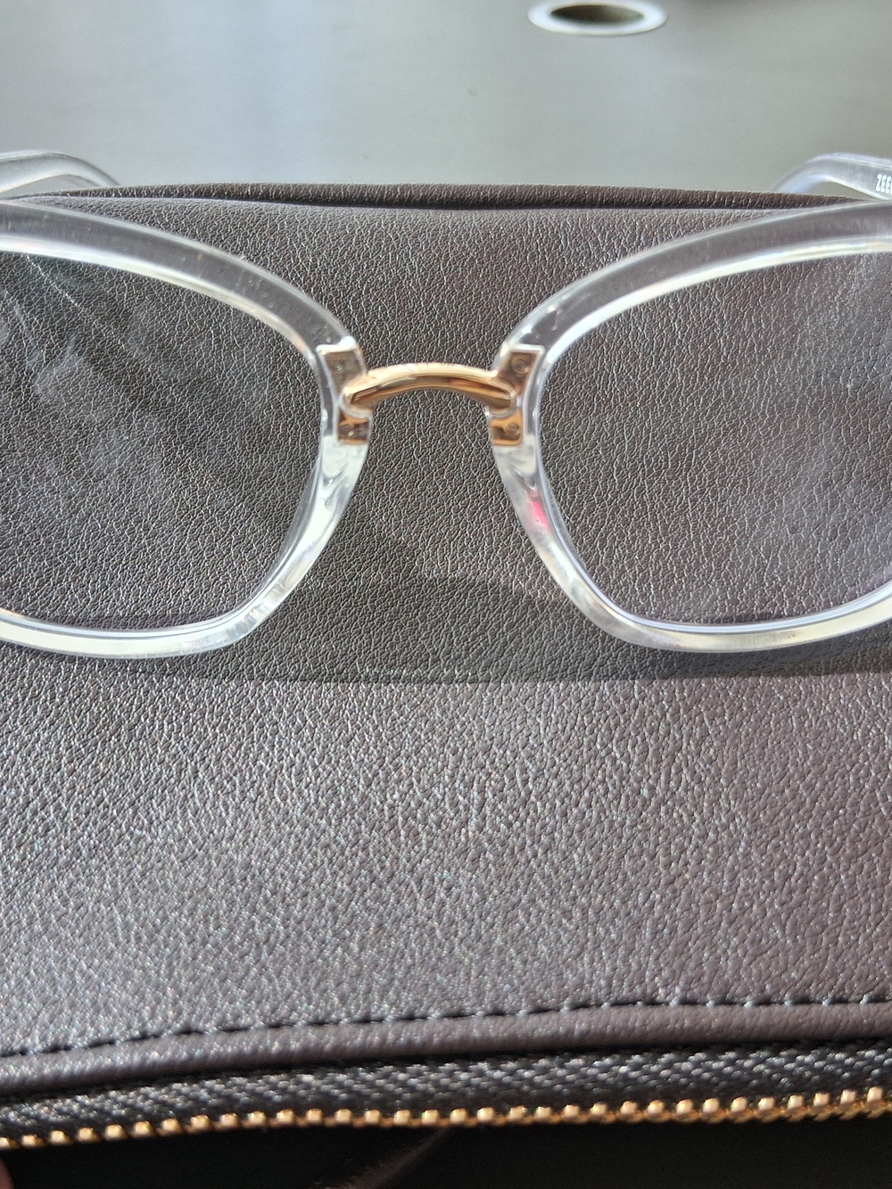 Transparent Frame Glasses with Gold Bridge - Women's Accessories